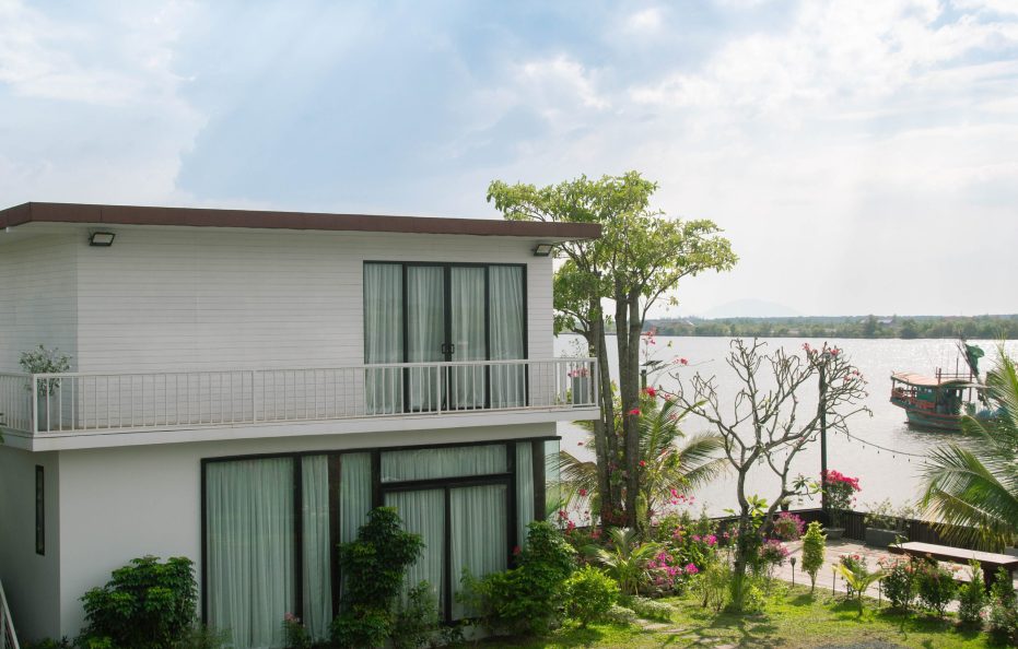 kampot Holiday Villa
