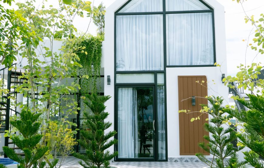 មូនរីលែកហៅស៏ Moon Relax House