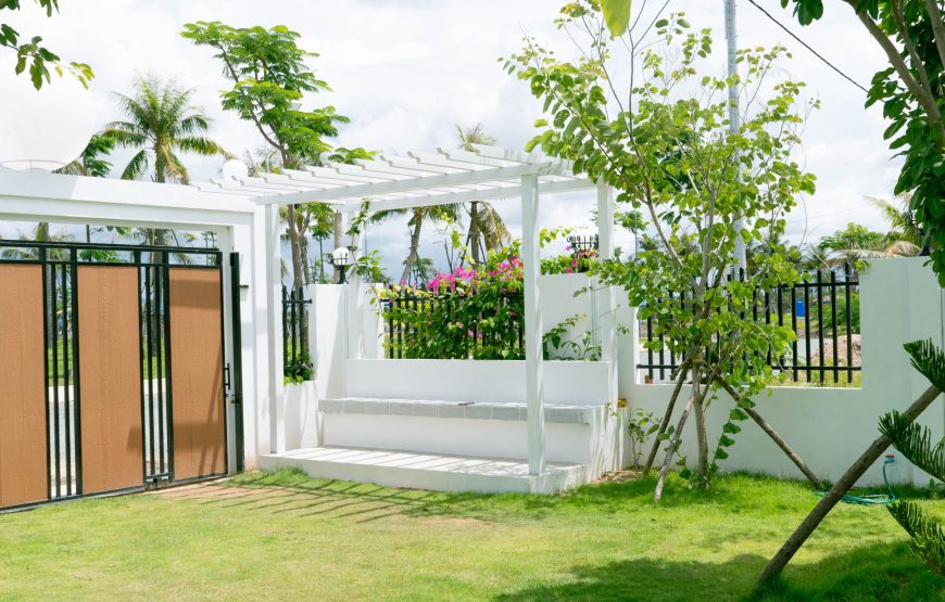 មូនរីលែកហៅស៏ Moon Relax House