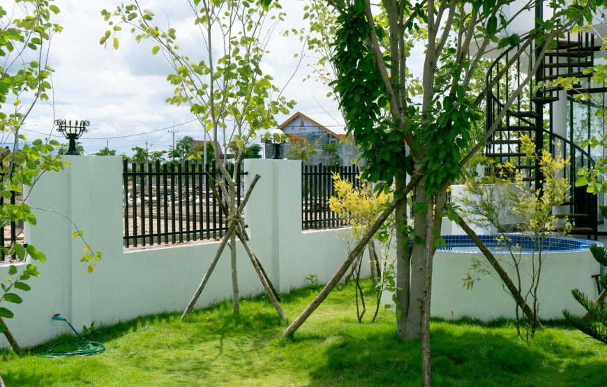 មូនរីលែកហៅស៏ Moon Relax House
