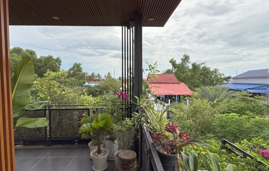 ផ្ទះវីឡាឯកជន-Kampot Flower