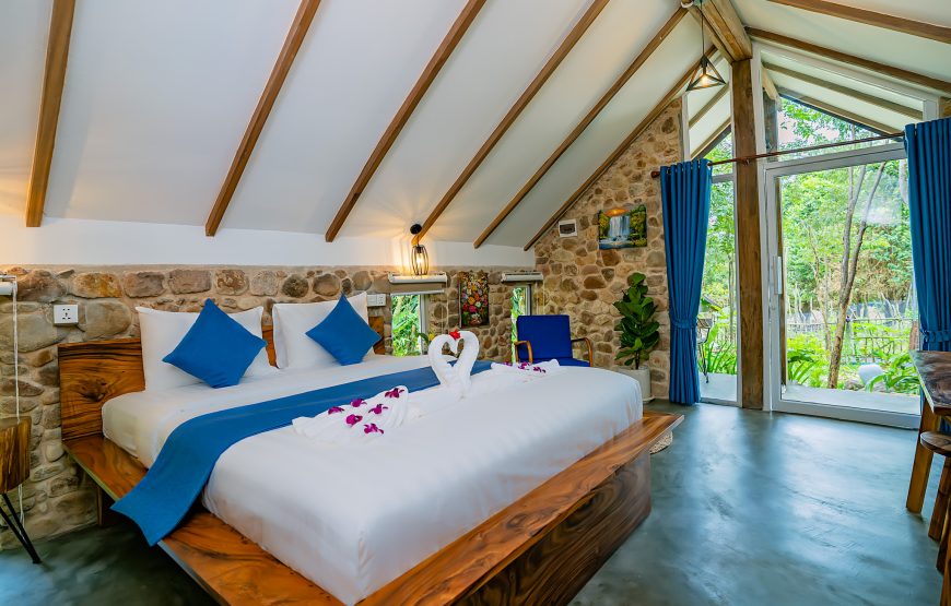Bungalow-Deluxe Double Room